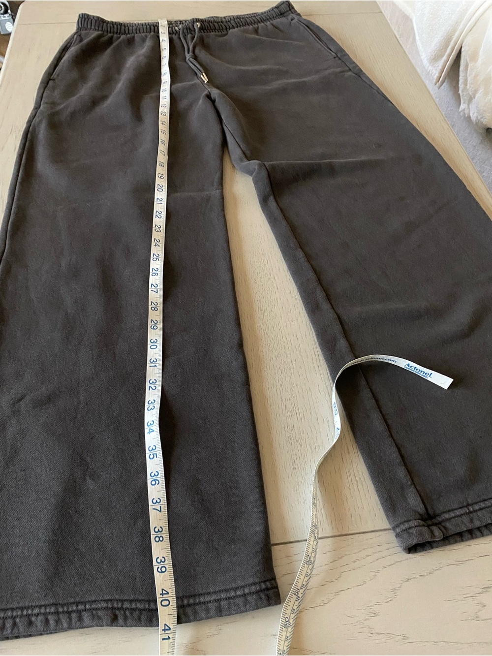 Abercrombie & Fitch Sunday high rise Wide Leg Sweatpants (Set of 2) Large - Picture 10 of 16